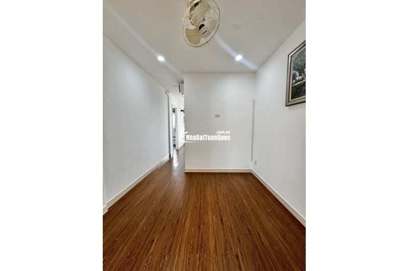 Bán CC Kim Sơn 1, Bình Lợi ,Đặng Thùy Trâm 45m2 có thang máy Sổ riêng 2.85tỷ