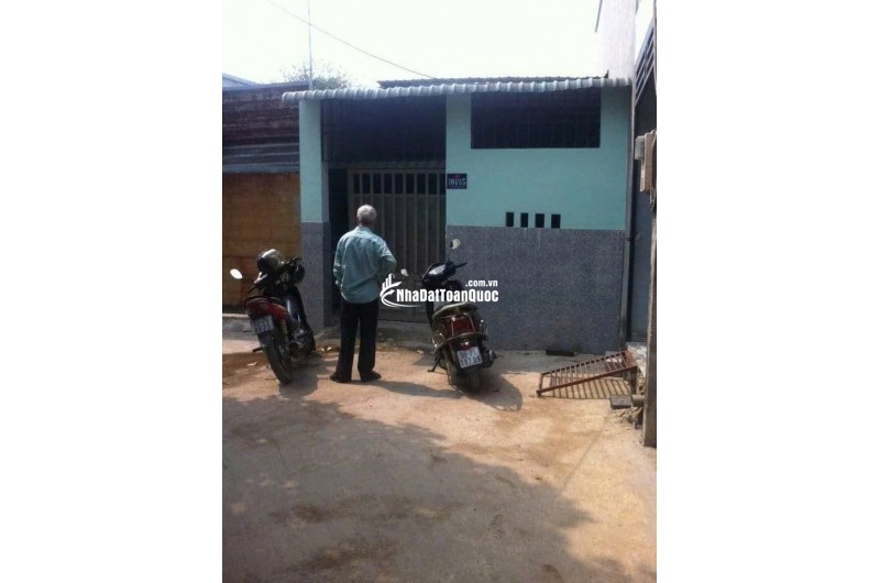 NHÀ CẤP 4 (4x20) GÁC ĐÚC SUỐT 4X15 ĐÔNG THẠNH HÓC MÔN LH:0395276851