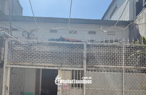 Bán nhà Quận 12,  trục Trường Chinh, 45m2, khu phân lô ô tô thông, nhỉnh 4 tỷ