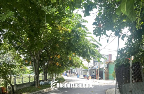 BÁN NHÀ HÀ HUY GIÁP – LÔ GÓC 2 MẶT TIỀN – NHÀ 2 TẦNG Ở NGAY – NHỈNH 2 TỶ