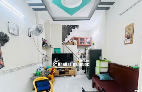 Nhà đẹp Q8 hẻm 3 gác thông - 4 tầng BTCT. SD 84m2 chỉ 2 tỷ