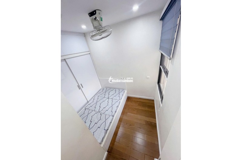 16,5tr thuê 1N+1 Vinhomes D'Capitale 52m² - sẵn chỗ làm việc