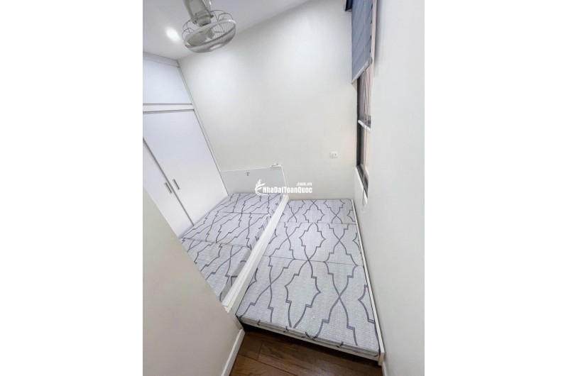 16,5tr thuê 1N+1 Vinhomes D'Capitale 52m² - sẵn chỗ làm việc