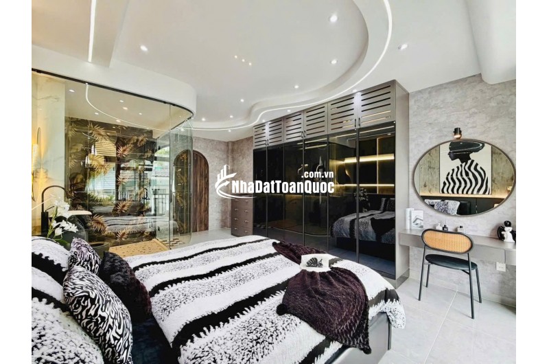 Bán lỗ nhà BÙI VĂN BA 80m2 , 1T2L 4PN 3WC, hẻm xe hơi, giá chỉ 4.6 tỷ