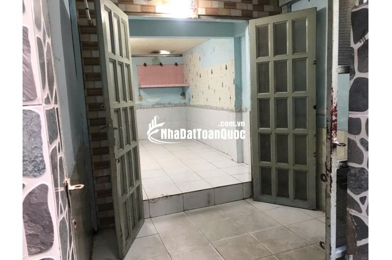 Bán nhà cũ tiện xây mới đường Chiến Lược Bình Tân