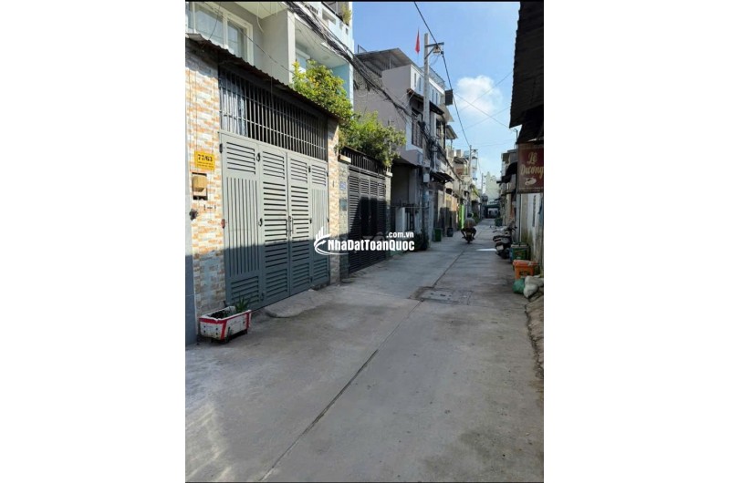 Bán nhà mới 100% 1 trệt 3 lầu tại ĐS9, P. BHH, Bình Tân