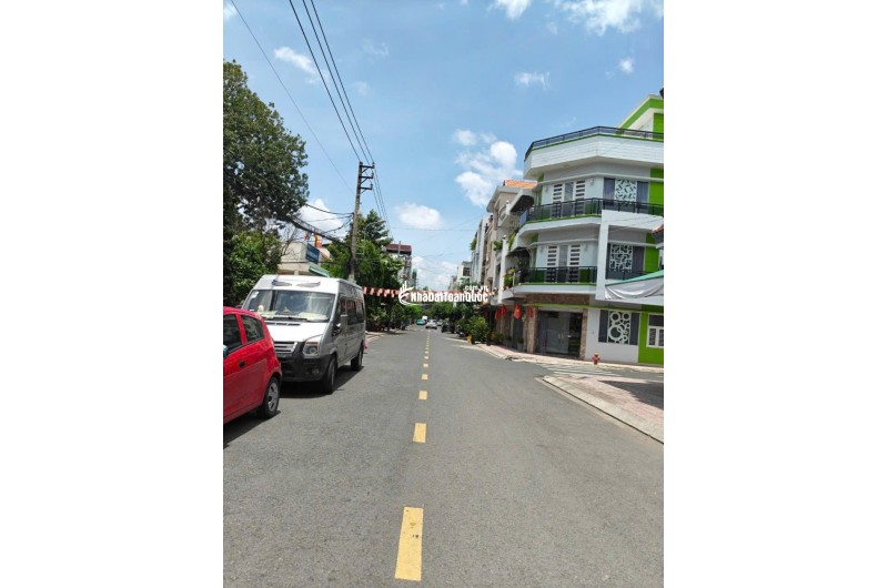 Bán căn góc MT khu Tên Lửa Bình Tân 4 tầng siêu đẹp