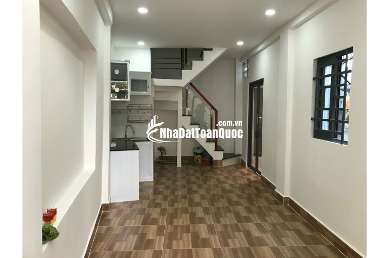 Bán nhà hẻm xe tải Trần Hưng Đạo P2 Q5 đúc 3 tầng