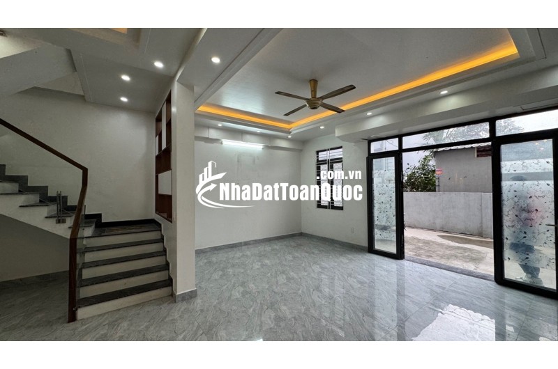AN DƯƠNG 3 TẦNG - NGÕ Ô TÔ ĐỖ CỬA - 3 NGỦ KHÉP KÍN - 2,35đ