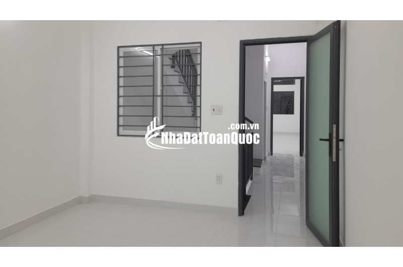 Chính chủ bán nhà mới 3.4*20m, khu biệt thự, hẻm xe tải 6m, 141/ đường Bàn Cờ, P3, Q3, HCM