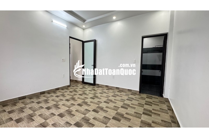 3 TẦNG-NGÕ ÔTÔ ĐỖ CỬA-3 NGỦ KHÉP KÍN - 2,35đ