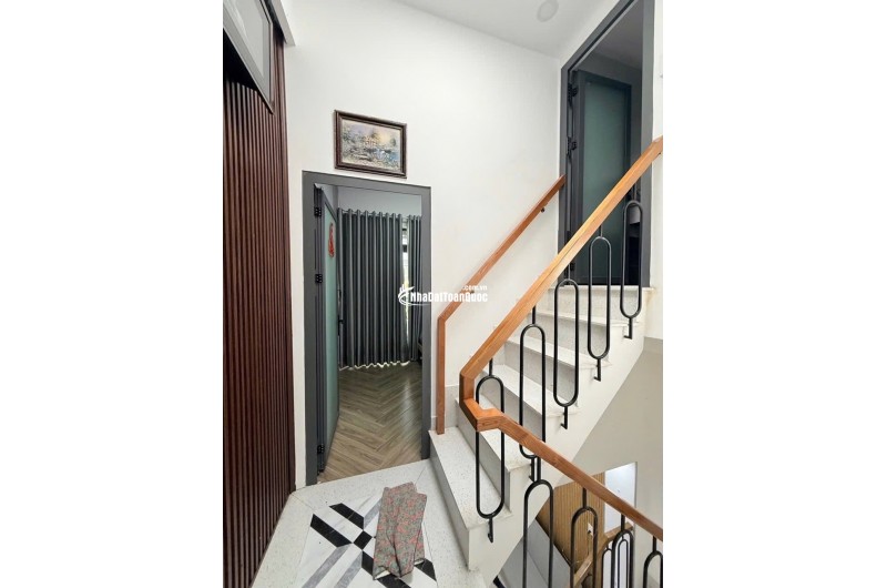 Bán nhà 43m2, 2 tầng, 3PN tại đường Lê Văn Duyệt, Bình Thạnh. Sổ đỏ chính chủ. LH: 0366375002