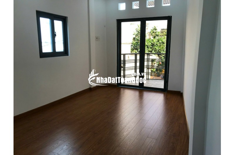Bán nhà hẻm xe tải Trần Hưng Đạo P2 Q5 đúc 3 tầng
