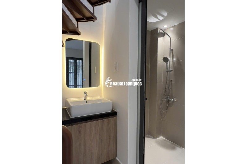 Cho thuê nhà mới tinh full nội thất Nguyễn Duy P12 Q8