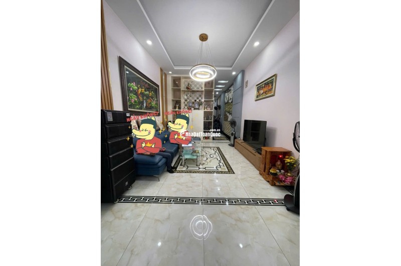 Ngay Thạnh Xuân Quận Hẻm xe tải thông 4 tầng-77m2-nhà đẹp mới chủ đang ở chỉ hơn 5 tỷ