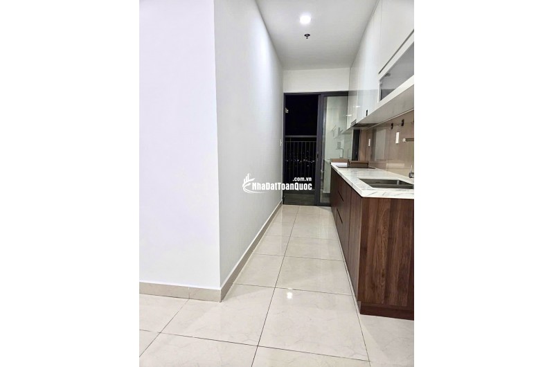 Bán căn góc CC Phú Đông Sky Garden Phạm Văn Đồng 68m2 2PN Sổ sẵn 4tỷ