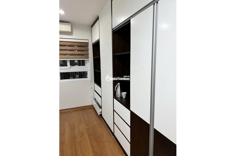 Nhượng Căn góc 2PN rộng 97m2 cực thoáng tại 17T2 Hapulico Complex