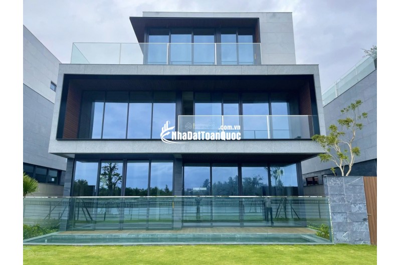 Bán biệt thự ven sông khu đô thị Phú Mỹ An, Đà Nẵng diện tích 300m², 0773218937  hồ bơi riêng, sàn 349,1m²
