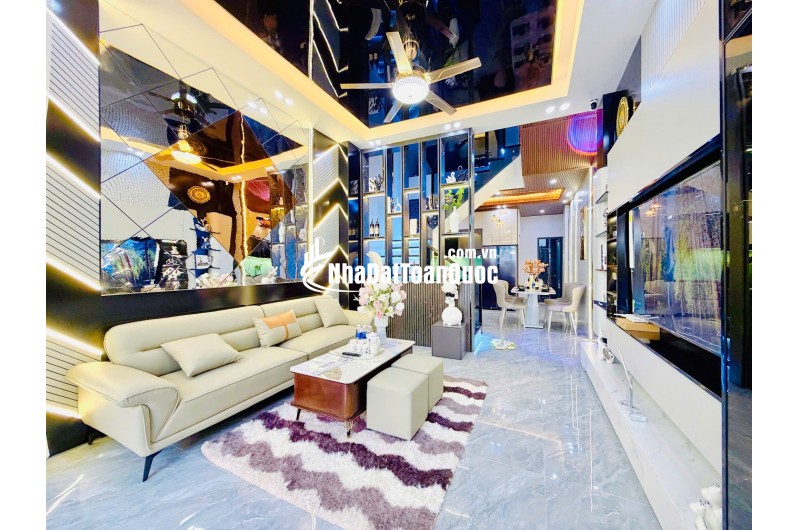 BÁN NHÀ THANH KHÊ ĐÔNG QUẬN THANH KHÊ 68M2 - 9.5 TỶ. LH:0932646343.