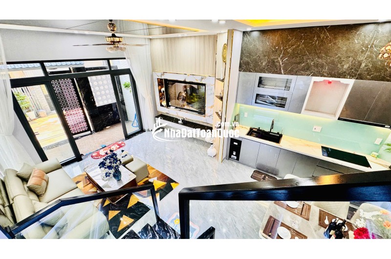 BÁN NHÀ THANH KHÊ ĐÔNG QUẬN THANH KHÊ  62M2 X 3 TẦNG - 6 TỶ 150TR. LH:0932646343.
