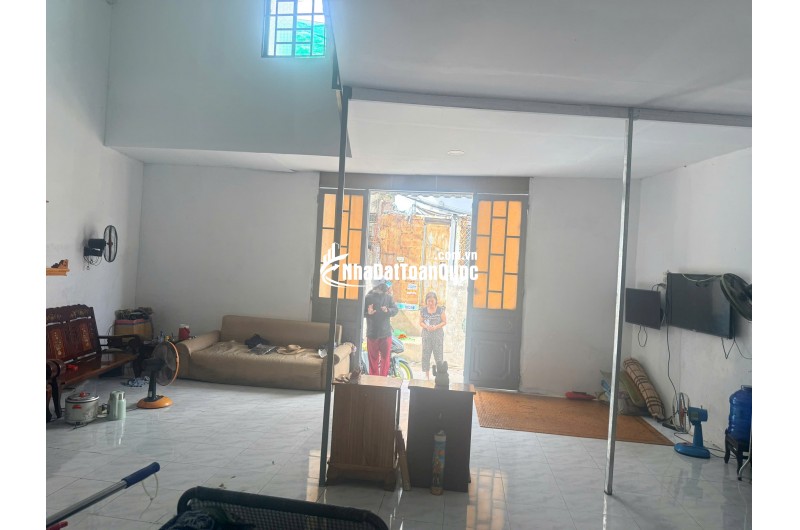 BÁN NHÀ CẤP 4 XINH XẮN VIEW BỜ SÔNG THAM LƯƠNG – GIÁ CỰC TỐT. LH:0903993987 – 0787002686.