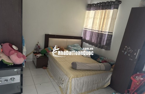 Bán căn hộ 70m2 tầng 20 C/C Topaz Garden