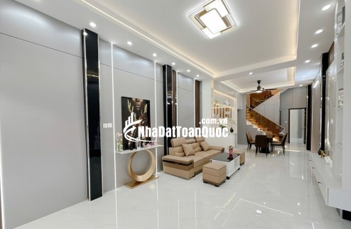 Huỳnh Tấn Phát - Nhà mới Ở ngay 2 tầng - 65m2 - Full nội thất xịn - 3PN rộng - 5 tỷ 950